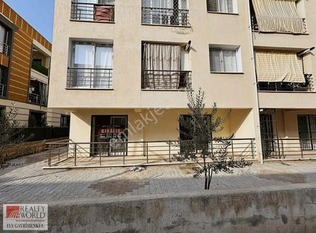 Rw - Fly'den Muradiye Merkezde Kiralık Daire