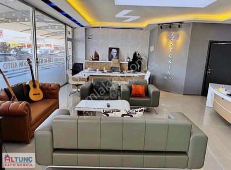 Altunç Gayrimenkulden Otocenter'da Satılık İşyeri