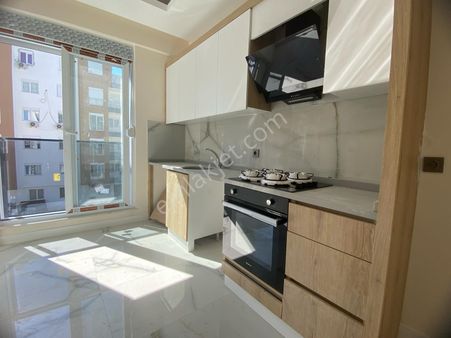 🏡 Çankaya Mahallesinde 2+1 Site İçerisinde Havuzlu Ebeveyn Banyolu Fırsat Daire🏡