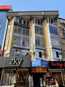Tamiş'den Kartal Merkez De Çok İyi Konumda Satılık Ofis