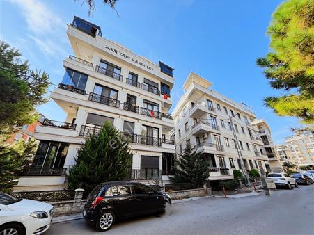 Tamiş'den İdealtepe Işıklarda Ayrı Mutfaklı Ferah Kullanımlı 1+1