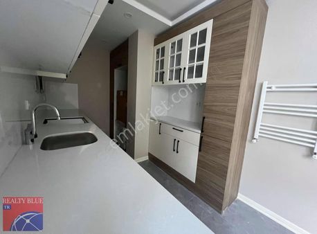 Cevizli De Harika Konumda Çift Girişli Dubleks Daire