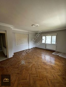 Işık Gayrimenkul'den Kiralık Hürriyet Mh. Önü Park 4+1 Daire