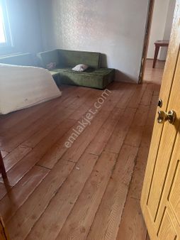 İsmetpaşa Mahallesi 2+1 95 M2 4. Kat Yabancıya Aileye Uygun Kiralık Çatı Katı Daire Tramvaya Yakın