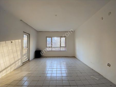 Bakırhan Emlak'tan Yerden Isıtma 3+1 Yüksek Giriş Site Dairesi █