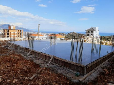 Demre'de İmarlı Manzaralı Acil Satılık Arsa