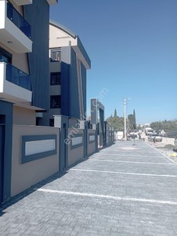 Satılık 1+1 Havuzlu Daireler Kat Ve Cephe Seçeneği Var Asansör Ve Site İçi Fiyatı 2.500 Pazarlıklı