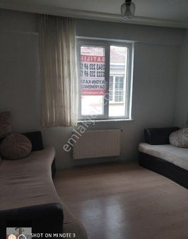 Sütlüce'de Üniversite Yakını Satılık 1+1 Daire