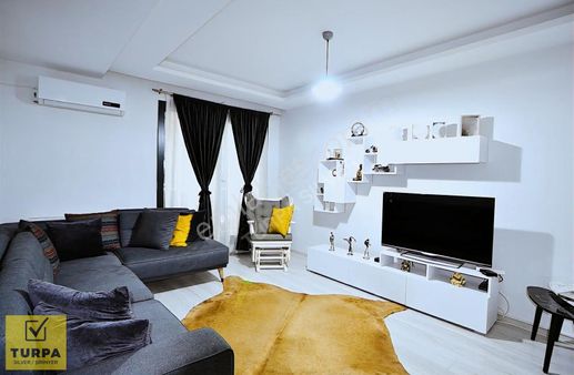 Şirinyer İzban Yakını Bahçeli Kapalı Mutfak 2+1 Satılık Daire