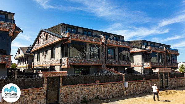 Sakarya Kocaali’de Satılık 4+1 Villa Modern Mimarili