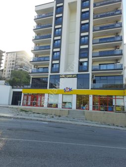 İzmir Bayraklıda Köşe 2+1 Daire