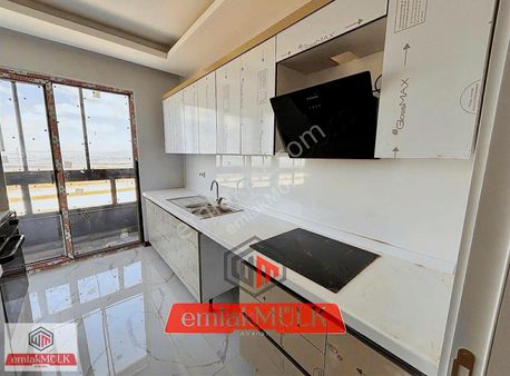 Emlakmülk'ten Kiralık Sıfır 2+1 Daire..!