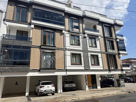 Körfez Yeniyalı Mah Satılık Lüx Ç.dublex 3+1 Sıfır Y.ısıtma