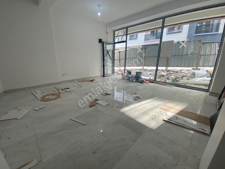 Başokur'dan Hürriyet Caddesi Sıfır Bina Dükkan