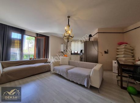 İzmit Merkezde Otoparklı Yeni 2+1 Kiralık Daire