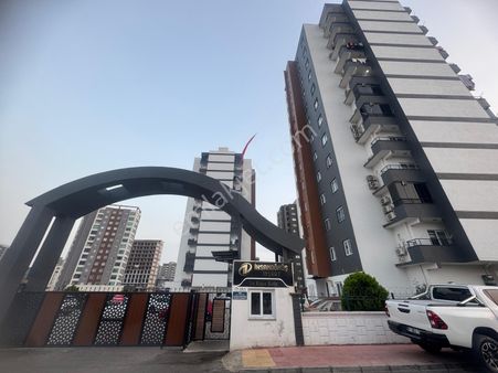 Remax Toros'tan Yeni Mh'de Doğalgazlı Havuzlu Lüks Sitede 4+1