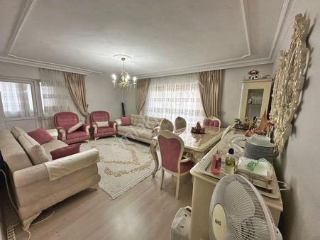 Çağlayan Düzlükte Katta Ön Cephede Çift Balkonlu 3+1 Satılık Daire