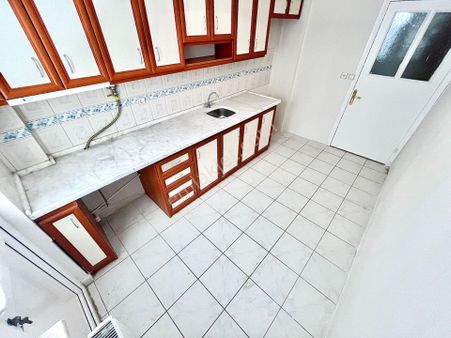 ▓yüksel'den Satılık Altınkum'da Ayrı Mutfak Arakat K.otoparklı 3+1 Daire▓