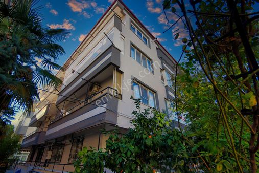 🛑🛑aktif'ten Akçay'da Satılık Denize Yakın Ön Cephe Geniş Bahçe Kullanımlı 2+1 Daire