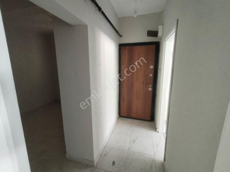 Cb King'den Hasan Basri Çantay Mahallesinde 2+1 Kiralık Daire