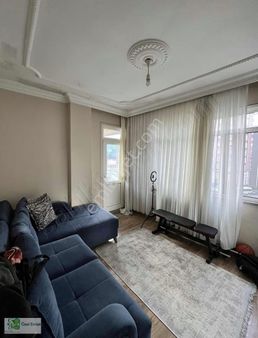 Özel Emlak'tan Satılık Daire Göztepe Meydan