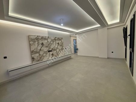 Yeni Şafakta 3+1 Ebeveyn Banyolu Sıfır Daire