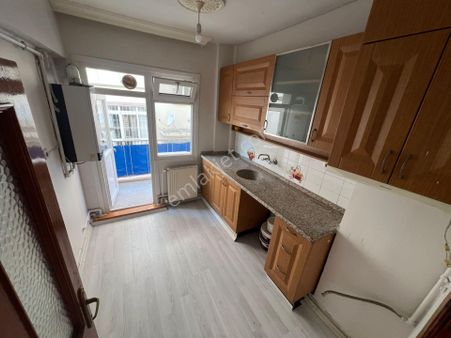 Sincan Selçuklu Mah Ön Cephe Genıs 1.arakat 3+1 Satılık Daire