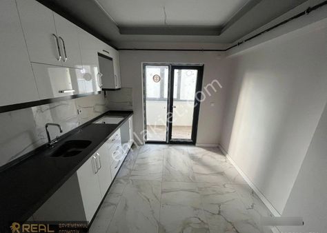 Real'den 100. Yıl Mahallesi / İhsaniye Tarafında Lüks 4+1 Dubleks Daire!