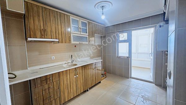 Fsn Den Pınarbaşında 3+1 Ön Cephe Yapılı Arakatyeni Bina