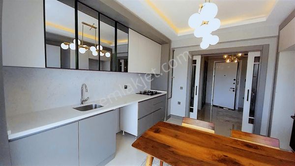 Fsn Den Saraycıkta Site İçerisinde Çok Uyguna Katta Sıfır 2+1