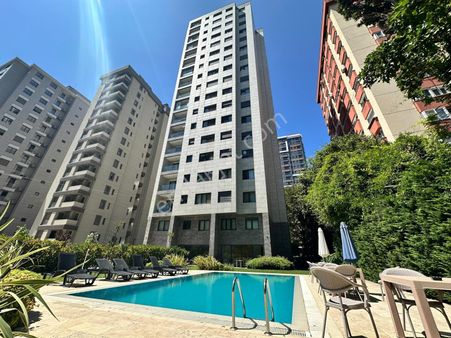 Sinem Çapan'dan Erenköy'de 3+1 Net 120m2 Ebv Banyolu Balkonlu