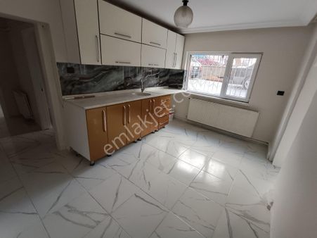 Sincan Plevnede Bahçe Katı 3+1 Bağımsız Yapılı Balkonlu Daire