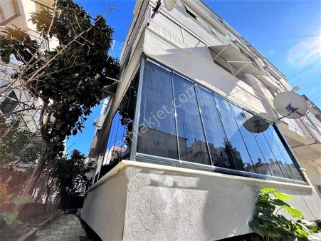 Akçay Merkez'de Aygül'den Denize Çok Yakın Ön Cephe Bahçe Kullanımlı Satılık 2+1 Fırsat Kaçmaz Daire