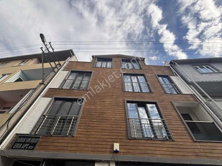 Biens'ten Bağlarbaşında Amerikan Mutfak Kiralık 2+1 Daire