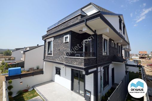 Sakarya Kocaali’de Satılık 3+1 Villa Sahile Yakın Modern Mimari