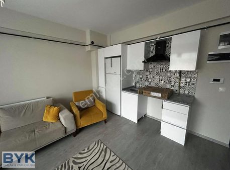 Byk' Dan! Merkezi Konum! Eşyalı! Geniş M2! Kiralık 1+1 Daire!