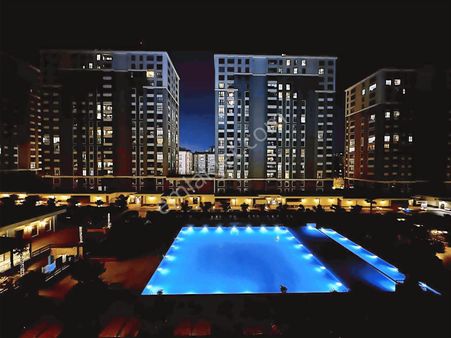 Kameroğlu Metrohome Havuz Cephe Satılık 3+1