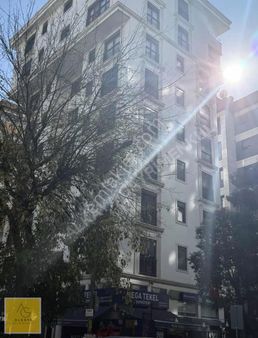 Alkaya'dan Erenköy Ömerpaşada'da Satılık Yenilenmiş Boş Daire