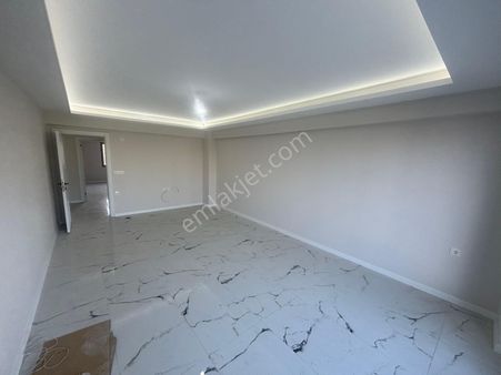 Tekirdağ Süleymanpaşa Çınarlı Mahallesi Satılık 2+1 Daire Sıfır