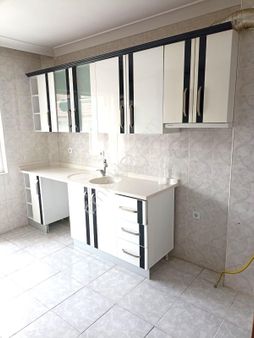 Şehitkubilay Da Kiralık 3+1 1. Kat Da Çarşı Yakını Daire