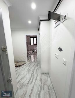 Yoldaş İnş Satılık 2+1 90 M2 1.kat Sıfır Ebevyn Banyolu Daire