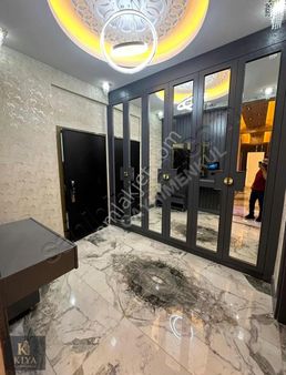Kiya'dan Fıstıklık 3.5+1 Ultra Lüks Giyinme Odalı Daire