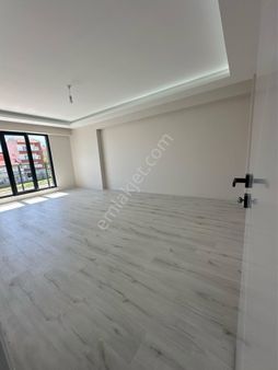 Tekirdağ Süleymanpaşa Çınarlı Mahallesi Satılık 2+1 Daire Sıfır