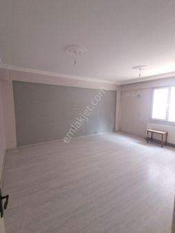 Buca Yeşilbağlar 2+1 Geniş Daire!!