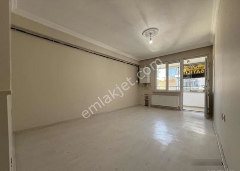 71evler Mah. Shell Petrol Arkası 2+0 85m2 Daire