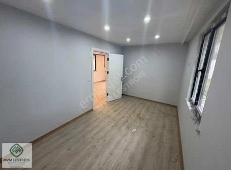 Maltepe Bağlarbaşı Sıfır 2+1 Bahçe Katı Satılık Daire