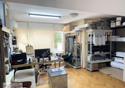 Amerikan Hastanesi Yanı Başında, 120m2 Otoparklı 2+1 Giriş Katı