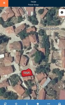 Balcity - Balıkesir İvrindi'de Köy İçi 3 Tarafı Yola Cephe Köşe Parsel Satılık Arsa