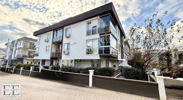 Güzelbahçe Yelki Merkez'de 3+1 Eşyalı Kiralık Daire