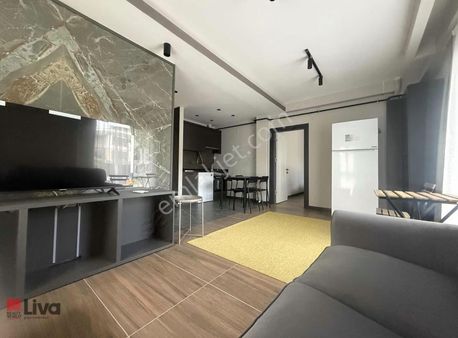 Liva'dan Plevne Mahallesinde Full Eşyalı Kiralık Sıfır 1+1 Daire